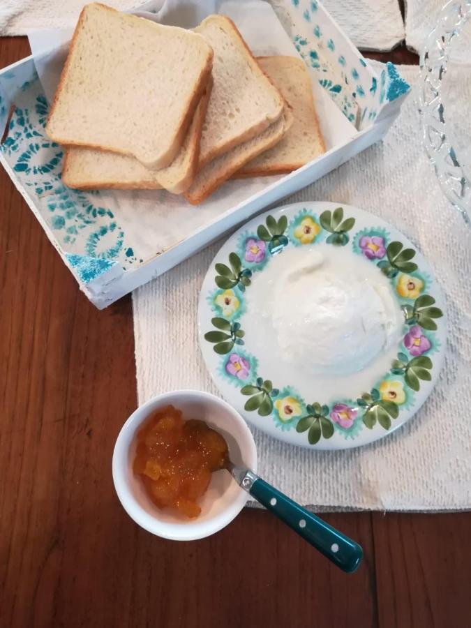 B&B Bithia 키아 외부 사진